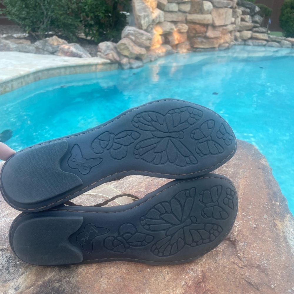 b.o.c. Braided Straps Back Zip Sandals (TSE) - Picture 5 of 10